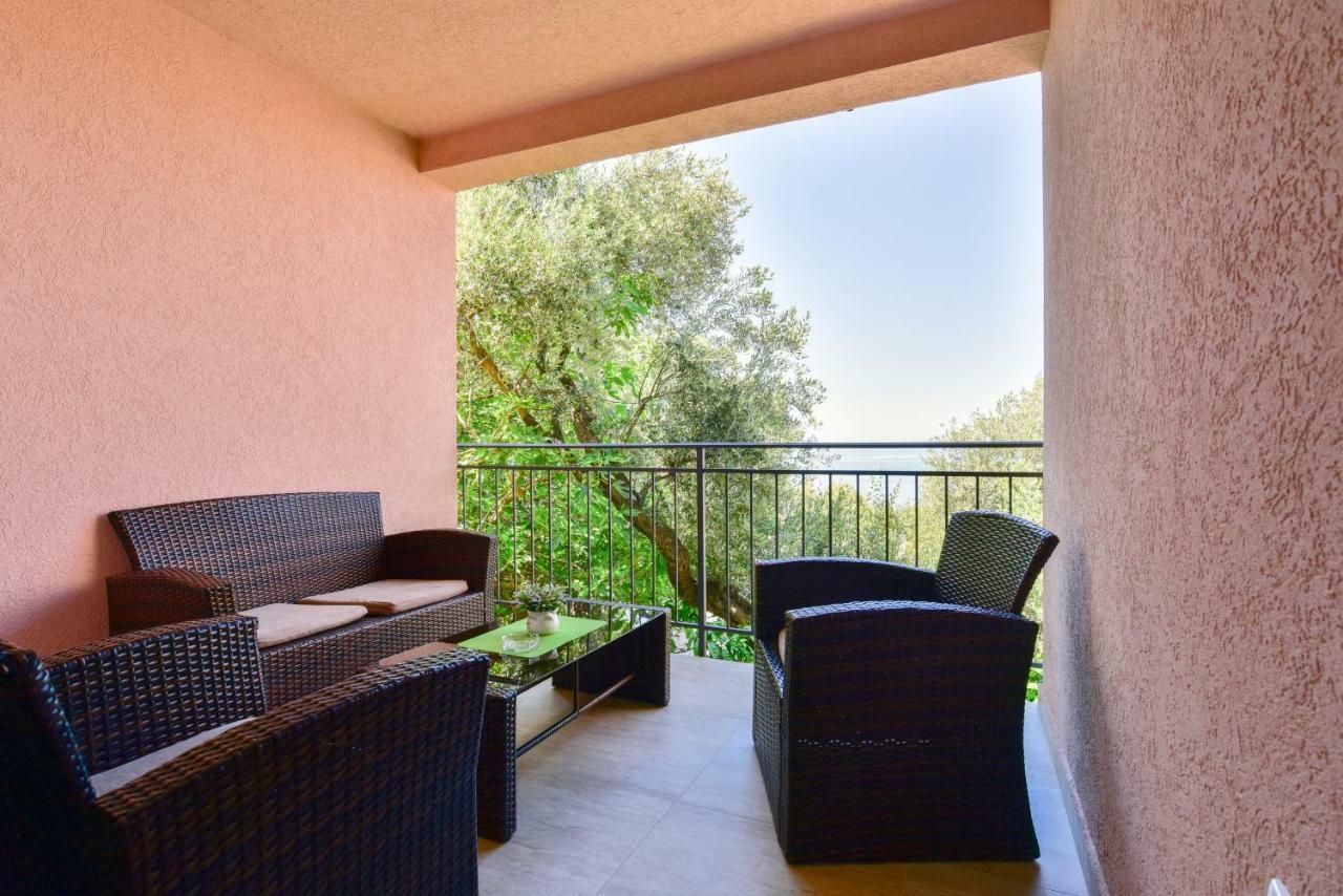 Apartments Kentera Lux Sveti Stefan Exterior foto